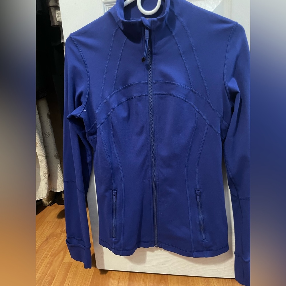 Lululemon Luon Define Jacket color Larkspur Size 8, rarely worn